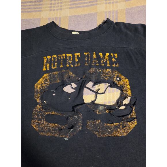 Vintage 80s Notre Dame Football T Shirt Jersey Champion USA Size XL Thrashed 90s - Picture 10 of 16